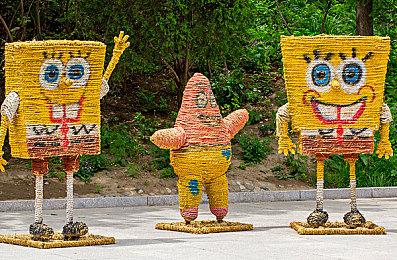 即时战略《地下城4》登陆多平台发售 地下城经营探索